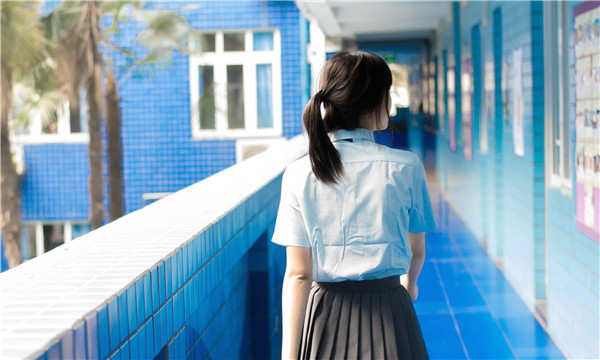 九原如何找到一个可以帮助我生孩子的女人？
